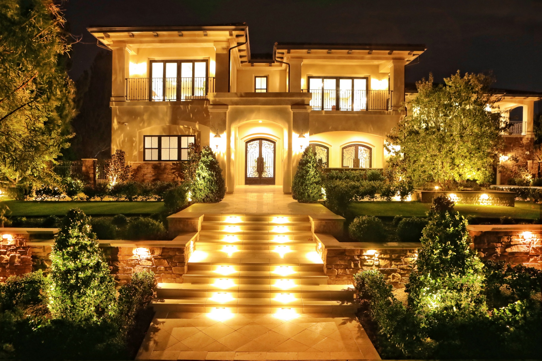 Curated landscape design in Beverly Hills